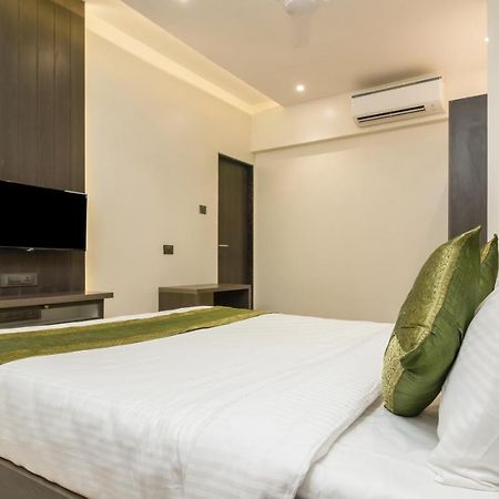 Hotel Oyster Suite Andheri West Bombay Esterno foto