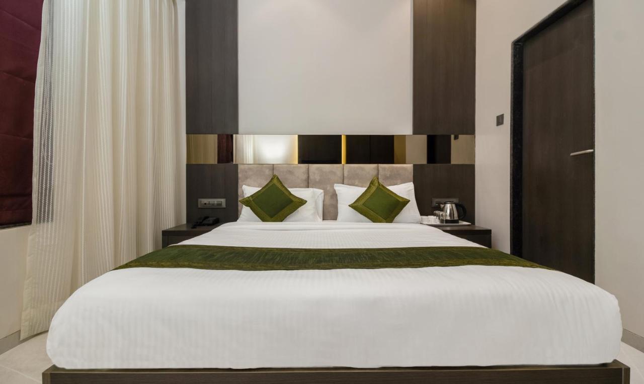 Hotel Oyster Suite Andheri West Bombay Esterno foto