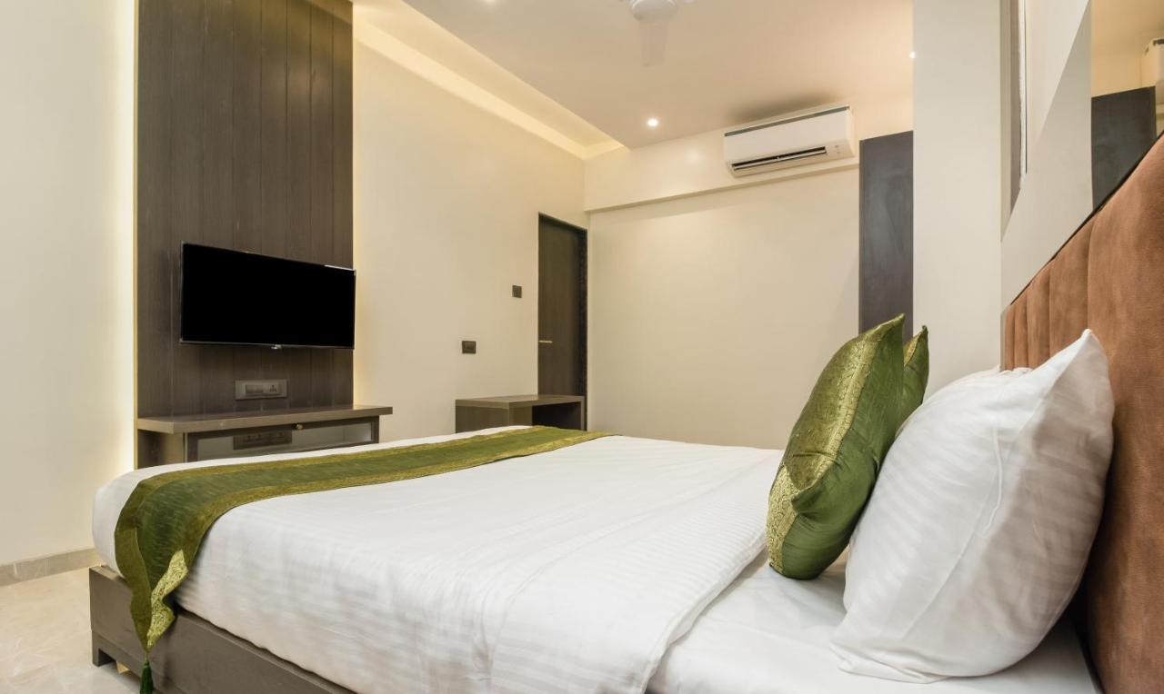 Hotel Oyster Suite Andheri West Bombay Esterno foto